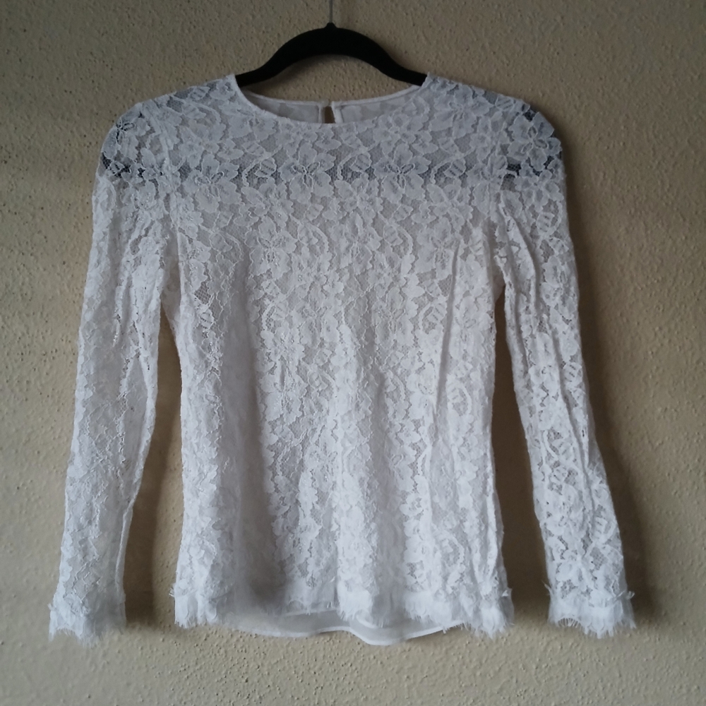Diane Von Furstenberg Elegant White Lace Top Size 0